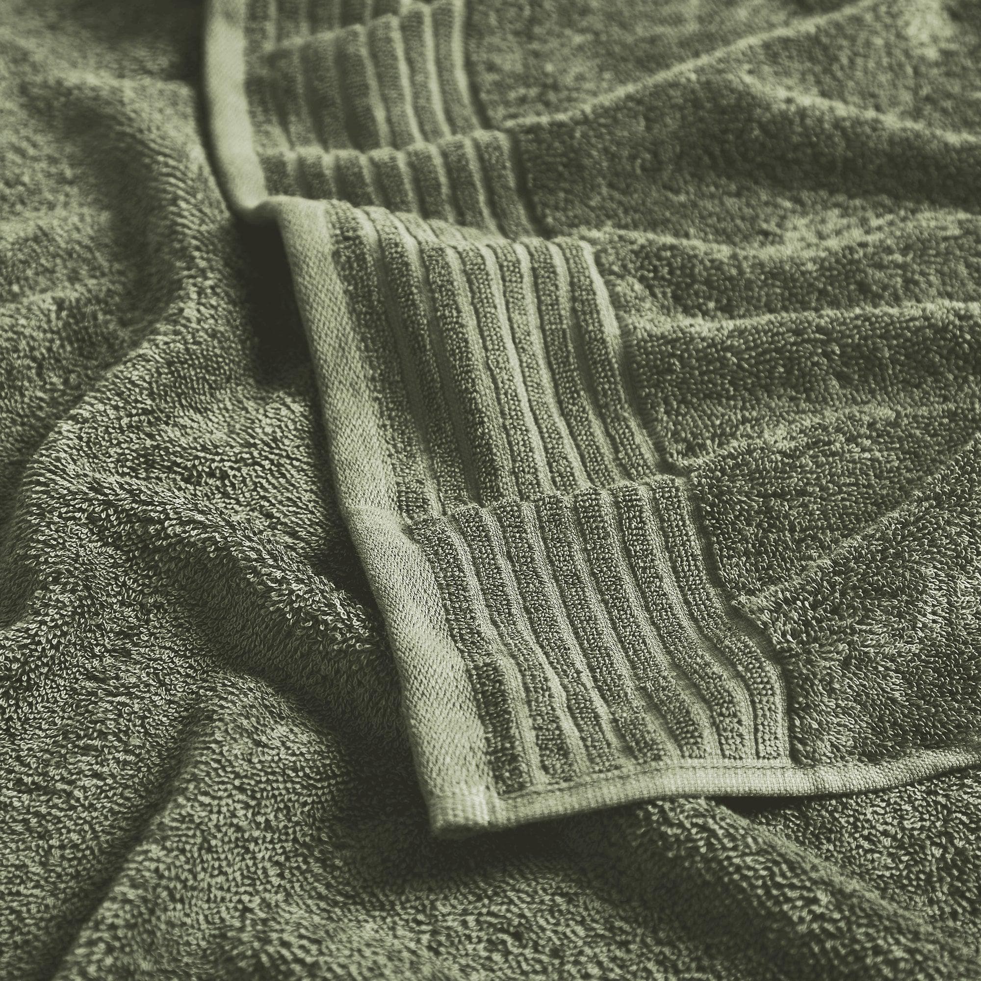 4 Pack Cotton Bath Towels - Kasper Collection - Image 26