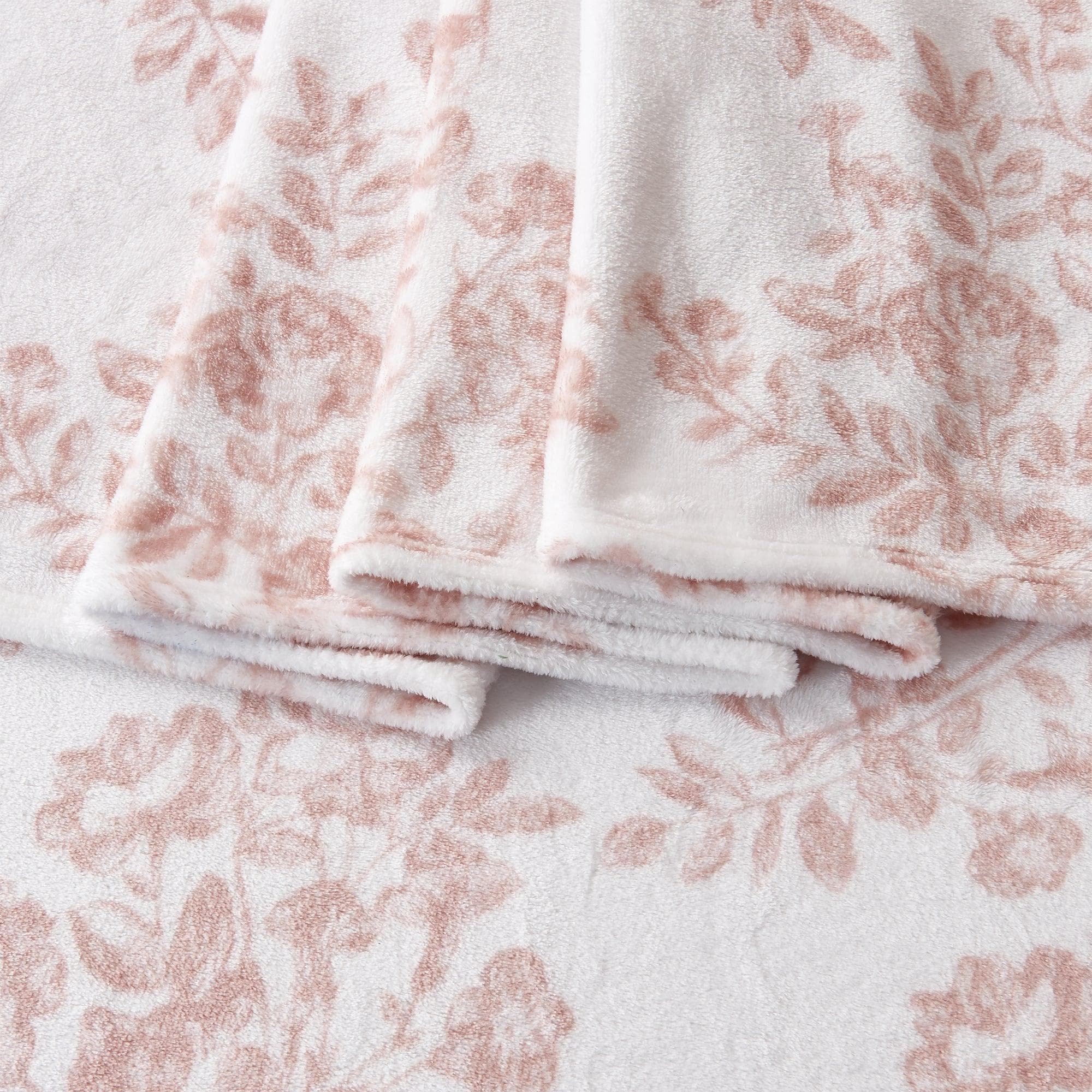 4-Piece Printed Plush Sheet - Velvet Luxe Lattice Collection - Image 28