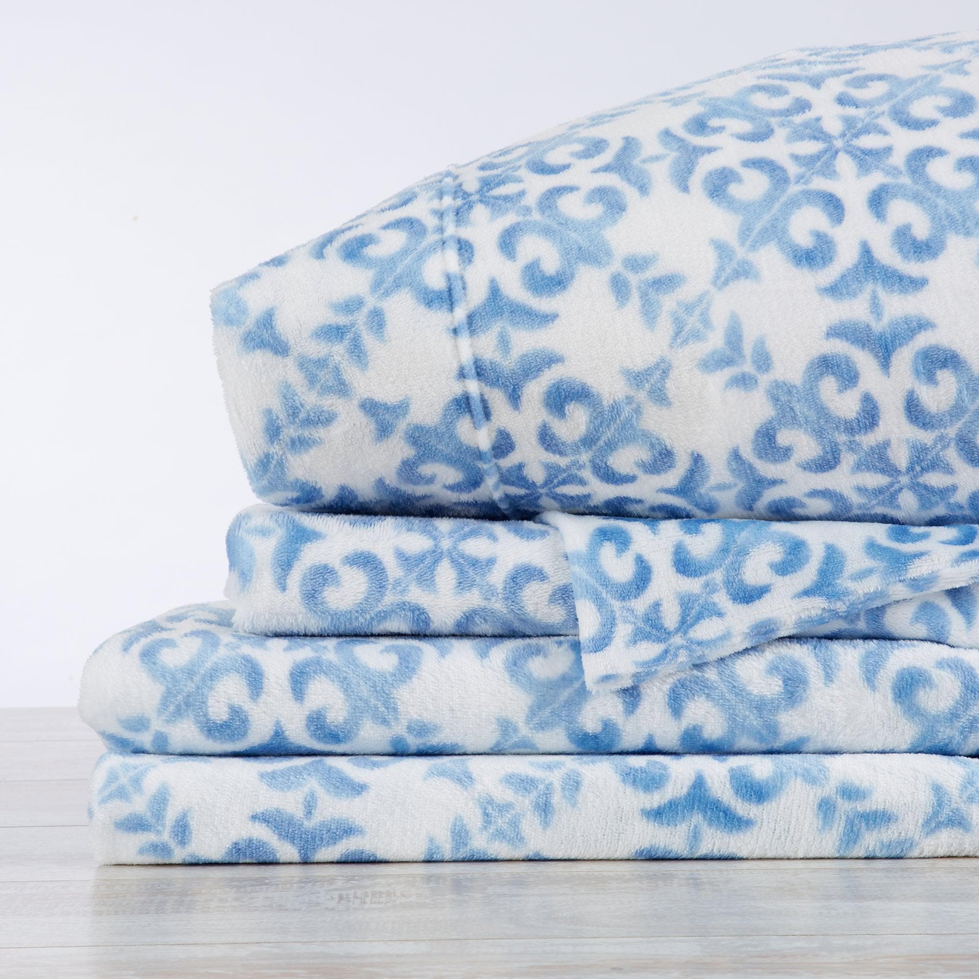 4-Piece Printed Plush Sheet - Velvet Luxe Lattice Collection - Image 3