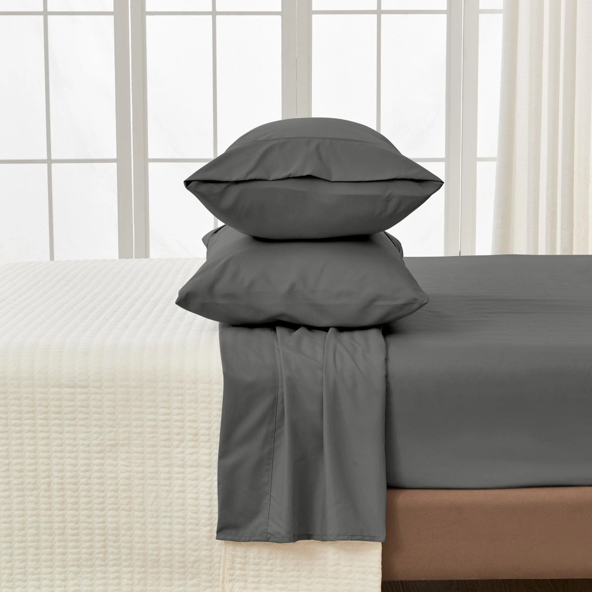 4 Piece Solid Microfiber Sheet Set - Amara Collection - Image 9