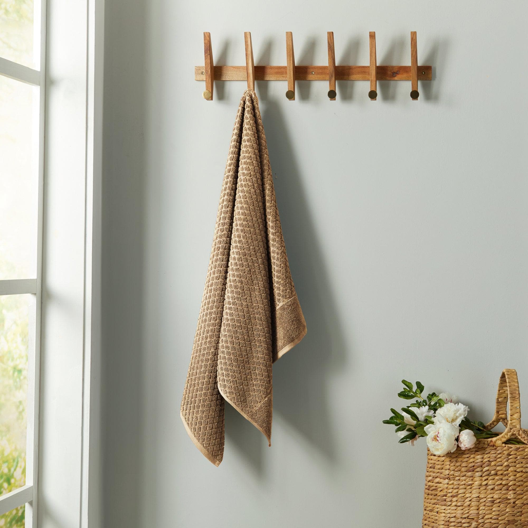 Cotton Diamond Waffle Weave Bath Towel Set - Grayson Collection - Image 191