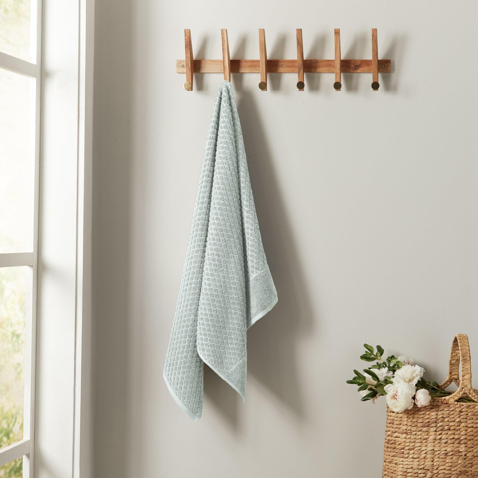 Cotton Diamond Waffle Weave Bath Towel Set - Grayson Collection - Image 83