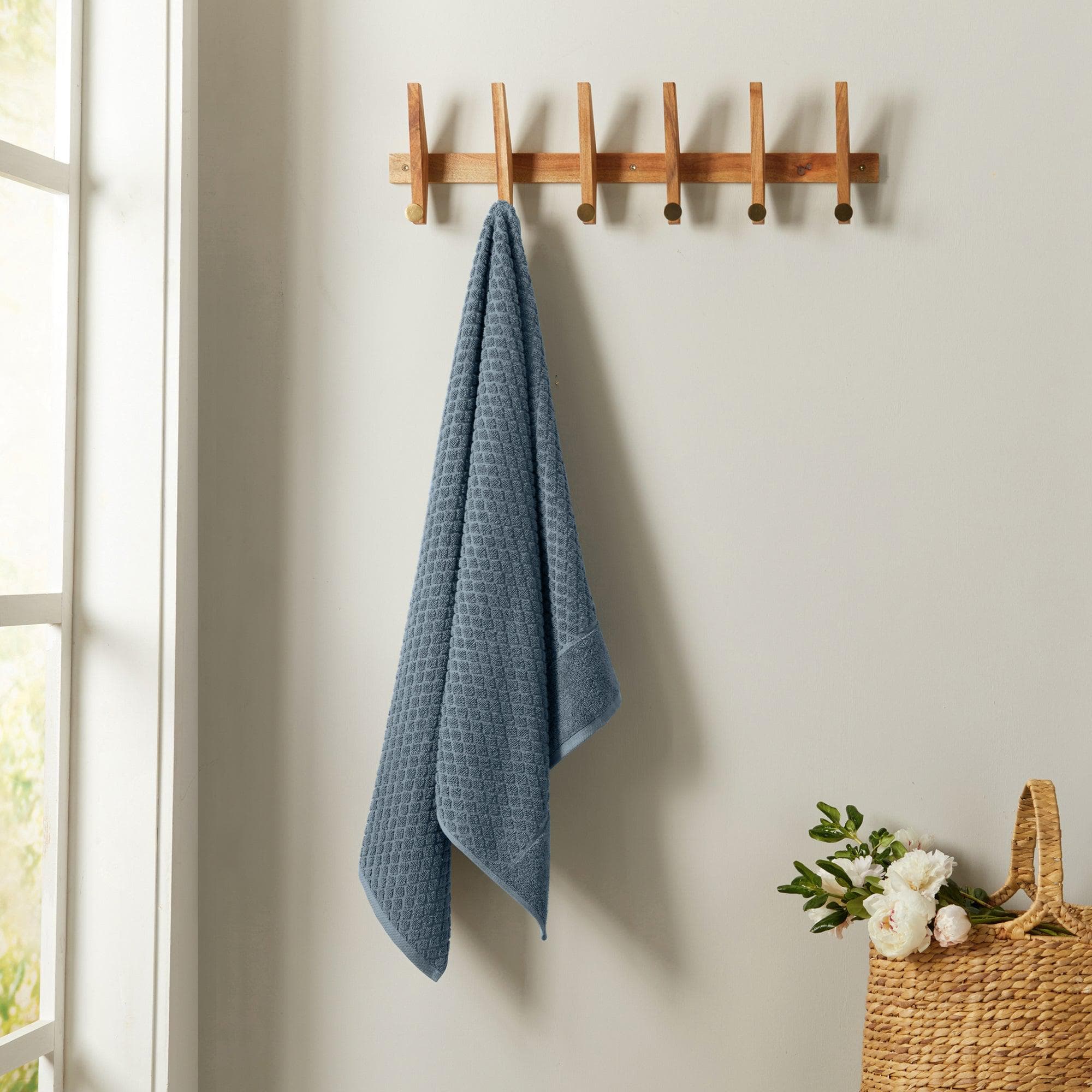 Cotton Diamond Waffle Weave Bath Towel Set - Grayson Collection - Image 93