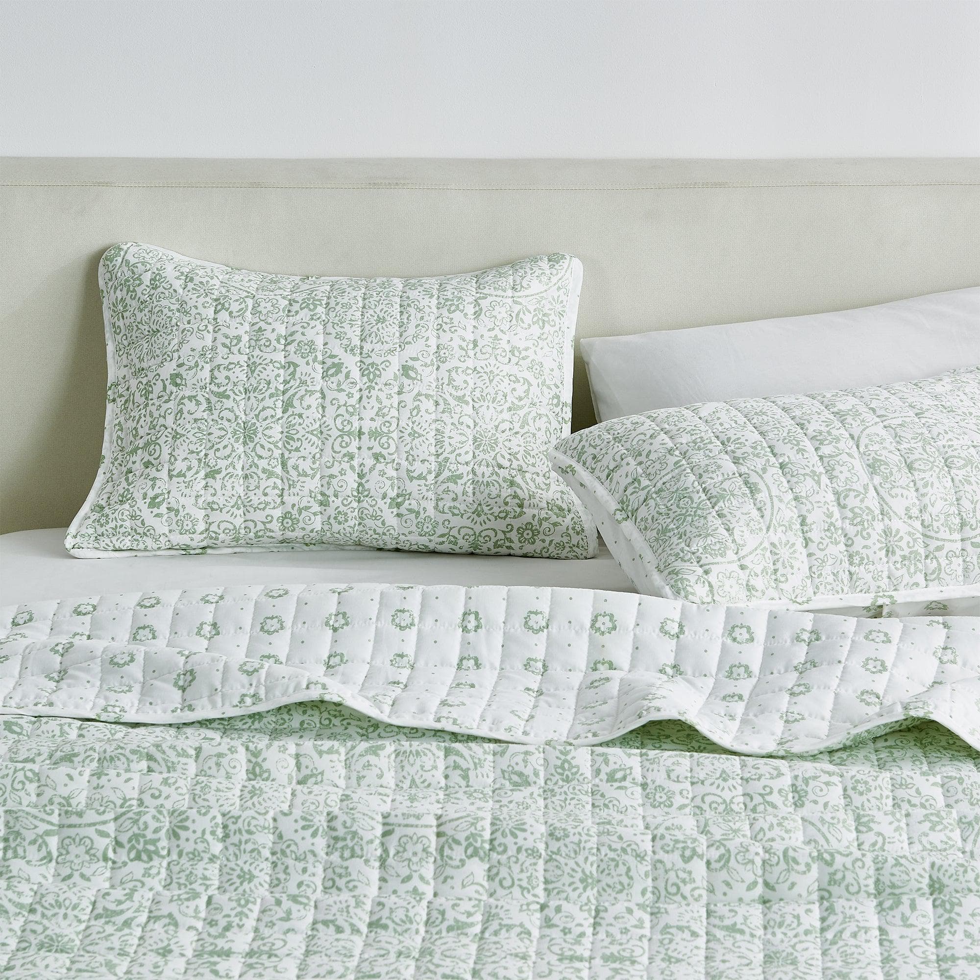 Floral Medallion Printed Microfiber Quilt Set - Kaleigh Collection - Image 3