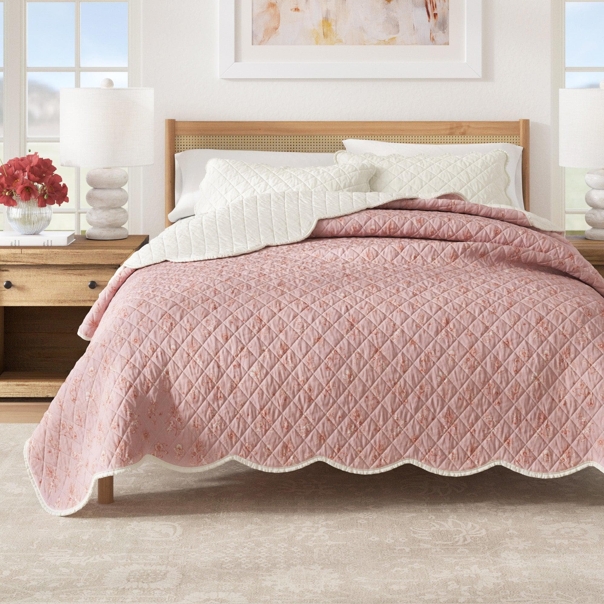Floral Print & Scallopeded Edge Cotton Quilt Set - Sandie Collection - Image 7