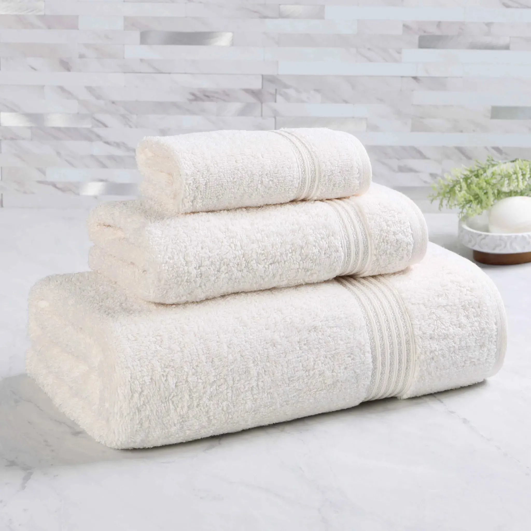 Heritage Egyptian Cotton Plush 3 Piece Absorbent Luxury Towel Set - Image 5