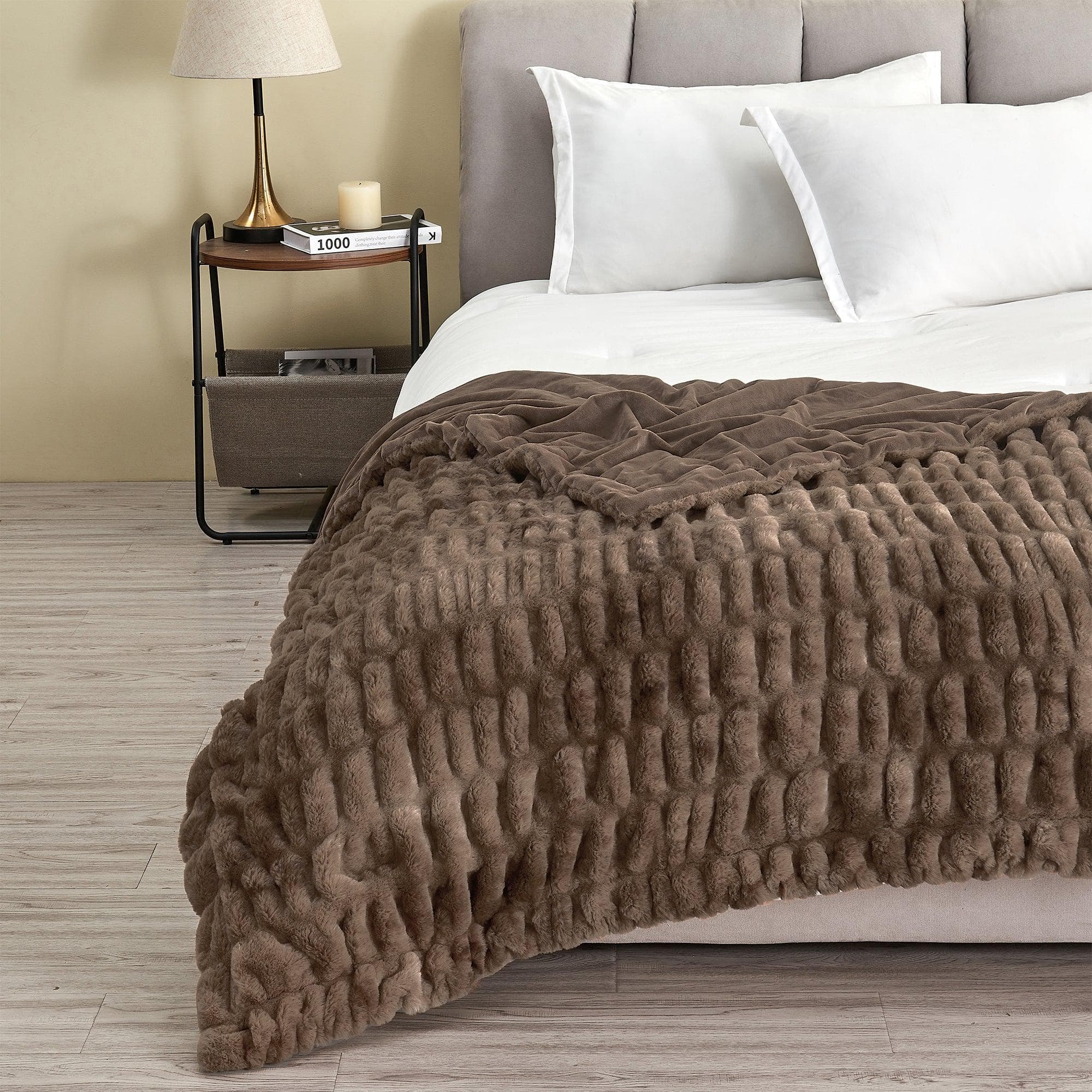 Ruched Faux Fur Throw Blanket - Alondra Collection - Image 16