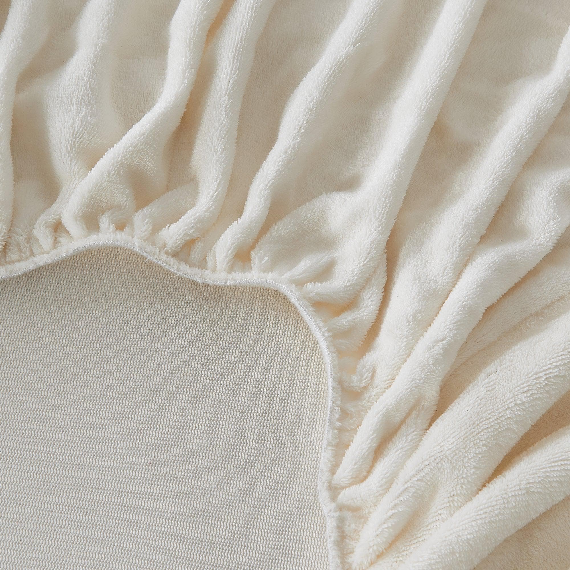 Solid Plush Fitted Sheet - Velvet Luxe Collection - Image 20